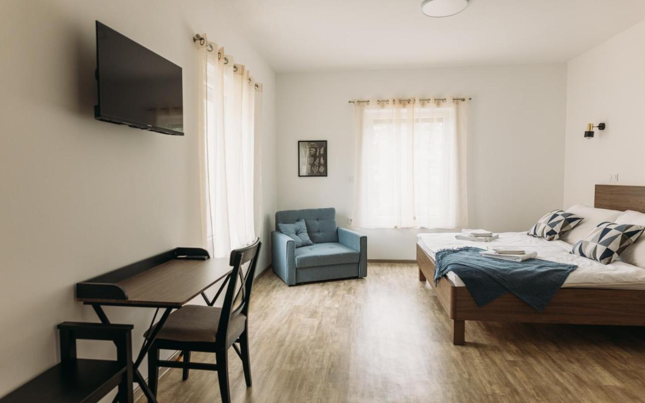Hisa Na Ravnah Hotel Pišece Buitenkant foto